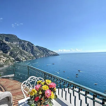 Sleeps 8 Pool Air Con Vila *