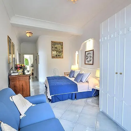 Sleeps 8 Pool Air Con Vila *