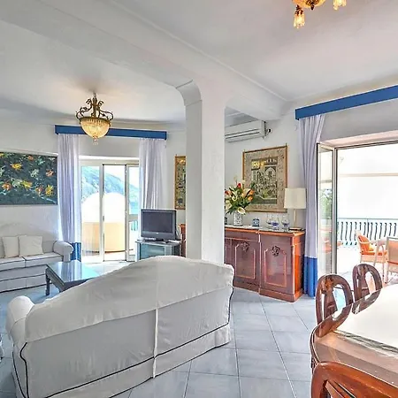 Villa Sleeps 8 Pool Air Con Positano